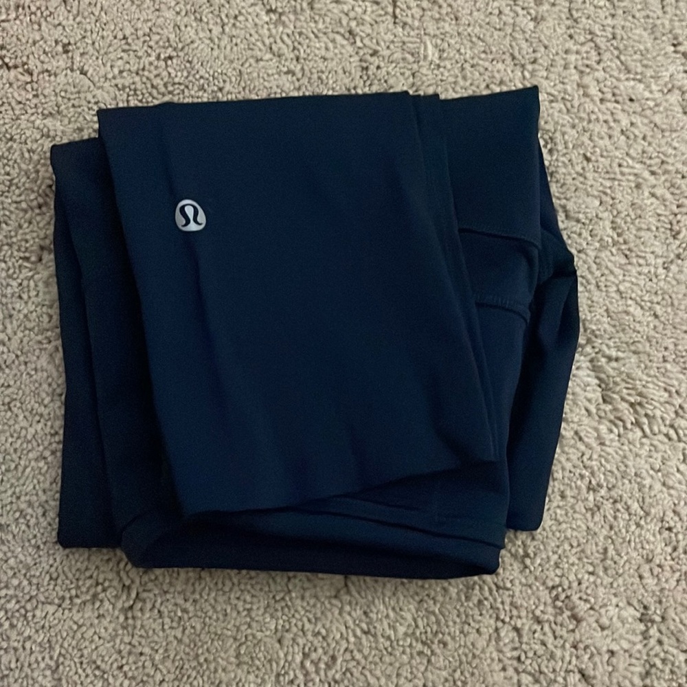Gently used lululemon legging